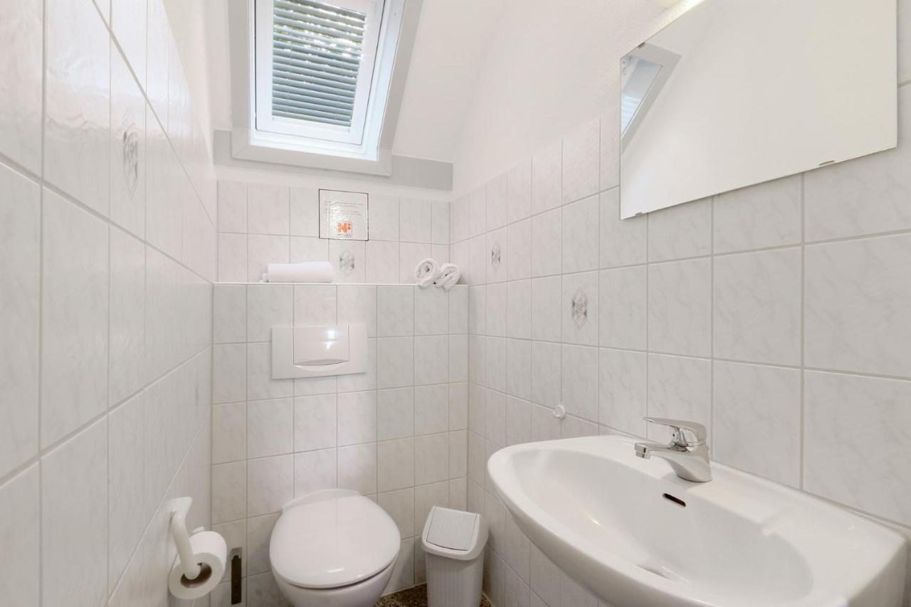 Ferienhaus Bei Simone Mit Sauna Kirchheim  Buitenkant foto
